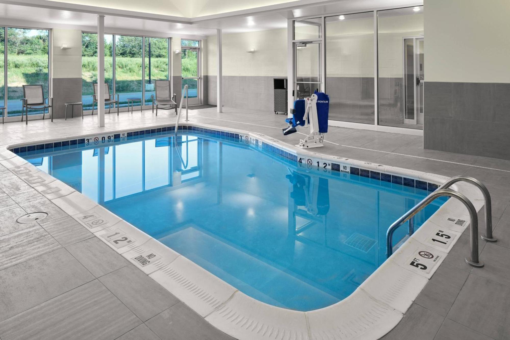 Fairfield Inn & Suites Louisville New Albany In Екстер'єр фото